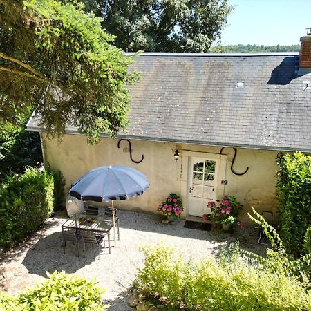Charming Cottage In Chateau Les Roches Gardens Mont-Saint-Jean  Buitenkant foto
